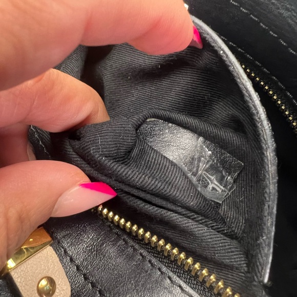 Chloé Alice handbag featuring a black and beige leather design. Crossbody EUC - Picture 15 of 16